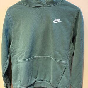 Nike Hoodie with Pockets | Youth XL Green